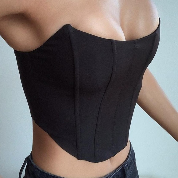 White Fox Boutique Tops - NWT White Fox Boutique Patience Corset in Black